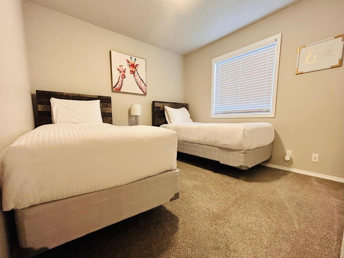 The Getaway Se Boise Condo Across The Street From Greenbelt, Bown Crossing And Boise River 3Bd 3Bath, 4 Beds! Lovely, Homey, Dining Table Seats 6 Exterior foto
